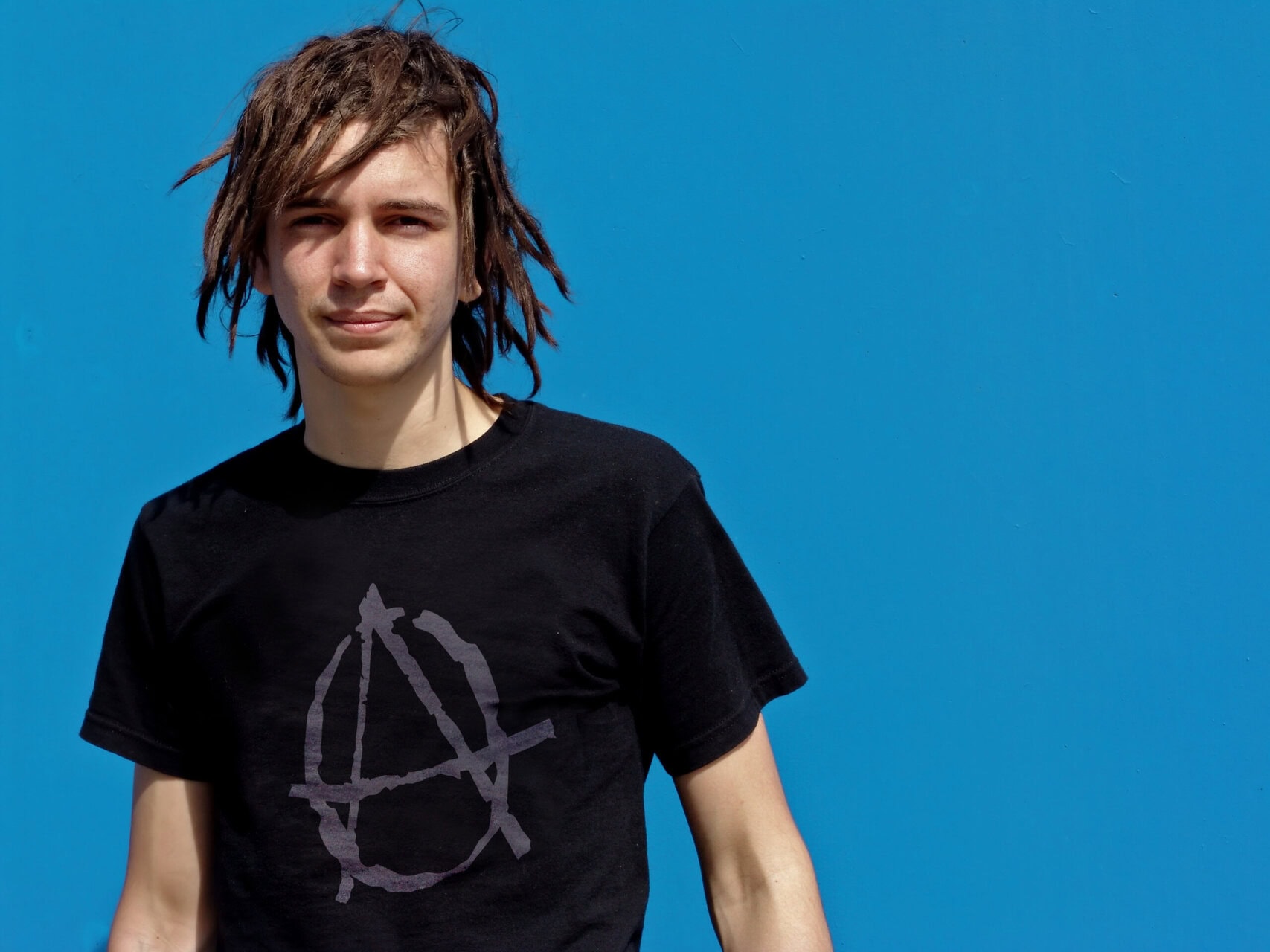Dreadlocked,Teen,With,Anarchy,T-shirt